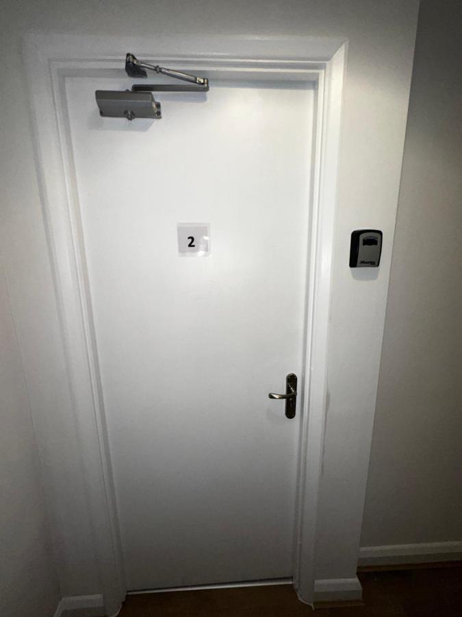 Guest house Stylish Town House - Modern Double - 2 Coventry
