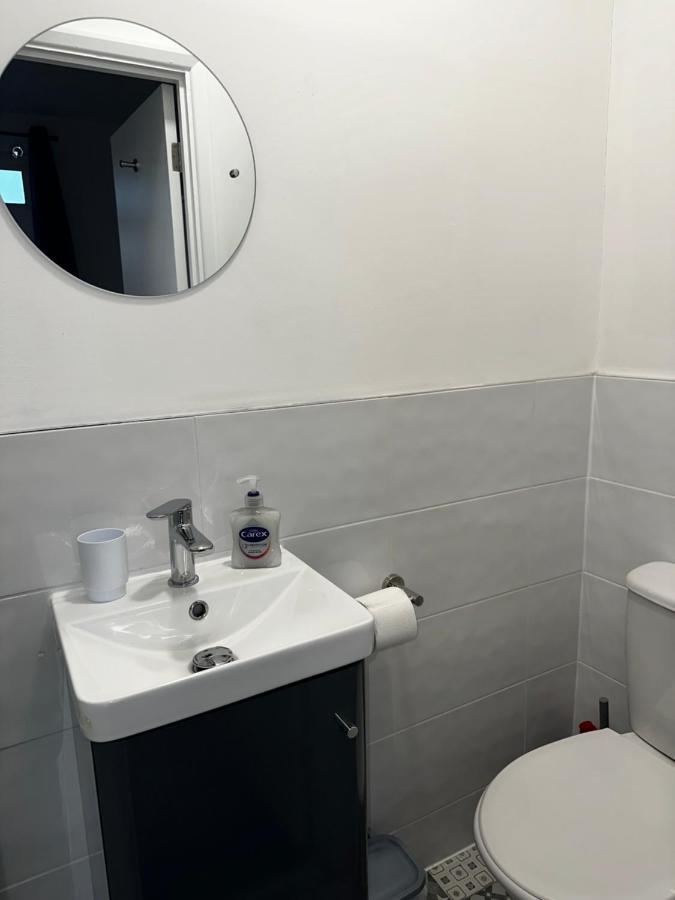 Stylish Town House - Modern Double - 2 Coventry